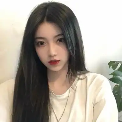 何蔚